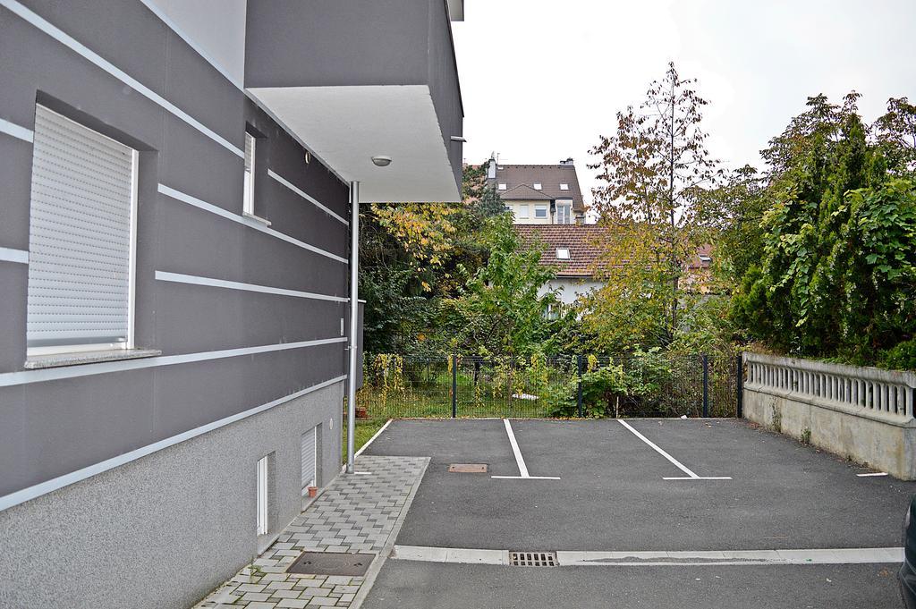 Apartments Tony Zagrzeb Zewnętrze zdjęcie